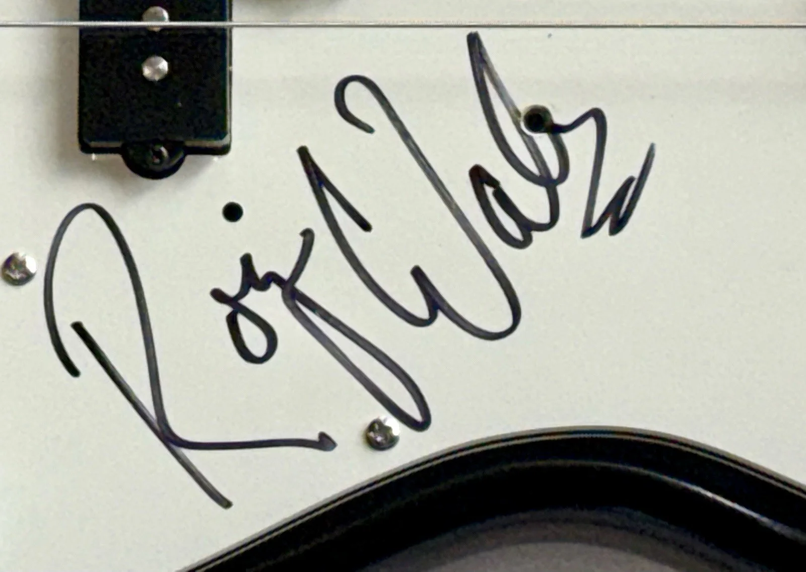 Roger Waters signed Fender Bass Guitar Pink Floyd psa dna coa, image 3