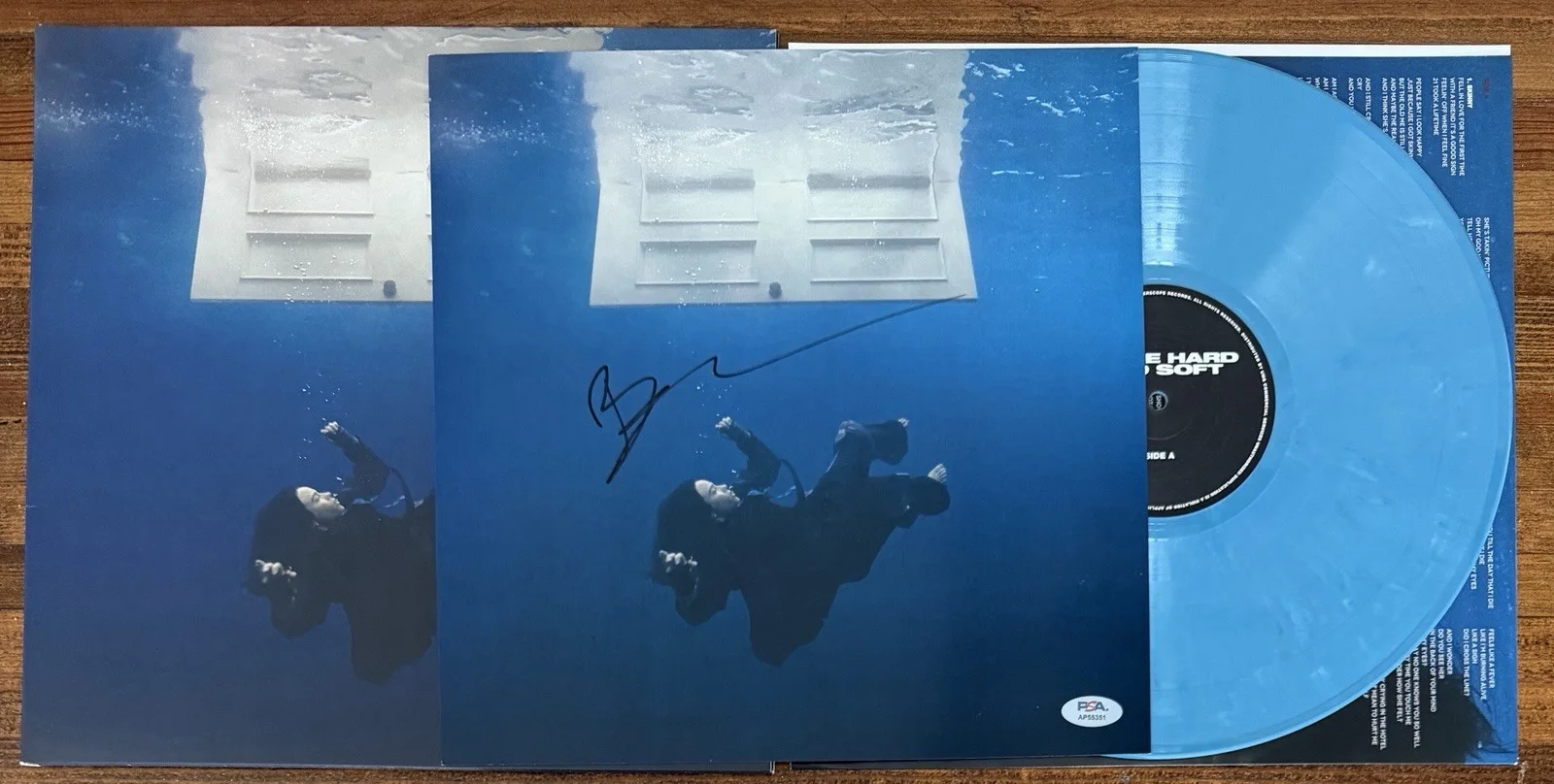 Billie Eilish — BILLIE EILISH HIT ME HARD SOFT VINYL & SIGNED AUTOGRAPH PHOTO CARD PSA DNA COA