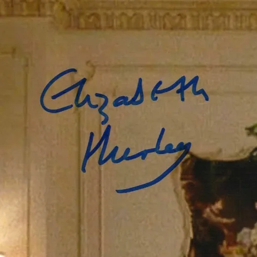 ELIZABETH HURLEY as Vanessa Signed Autograph "AUSTIN POWERS" 11x14 Photo PSA/DNA, изображение 2