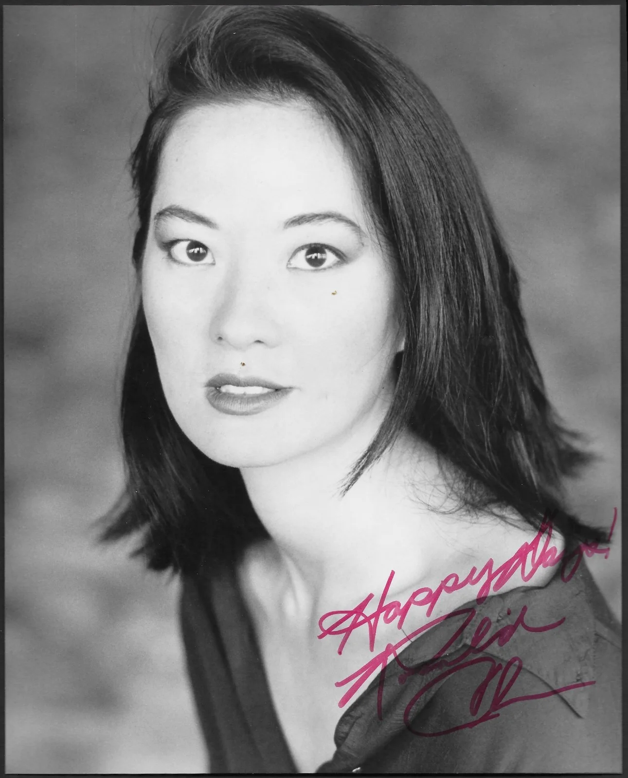 Rosalind Chao — Rosalind Chao – STAR TREK Deep Space Nine "KEIKO O'BRIEN" Autograph Signed 8x10, изображение 2