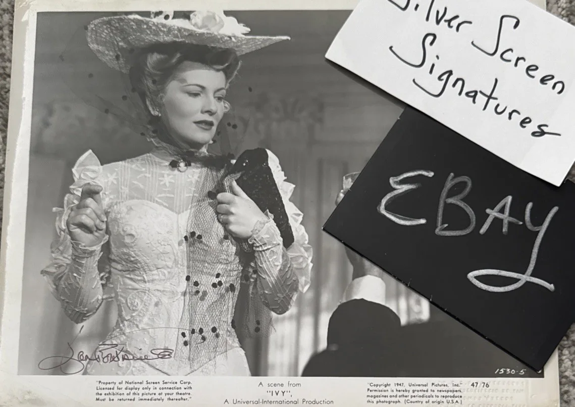 Joan Fontaine Stunning 8x10 Hand Signed Photo Autograph JSA COA Stamped 1947 IVY, изображение 2