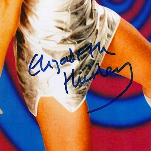 ELIZABETH HURLEY as Vanessa Signed Autograph "AUSTIN POWERS" 11x14 Photo PSA/DNA, изображение 2