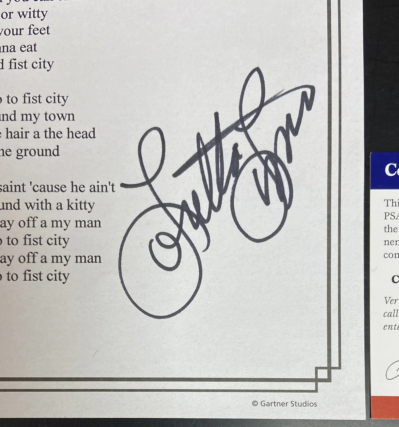 LORETTA LYNN Autographed Signed Fist City Typed Lyrics With PSA/DNA COA, изображение 2