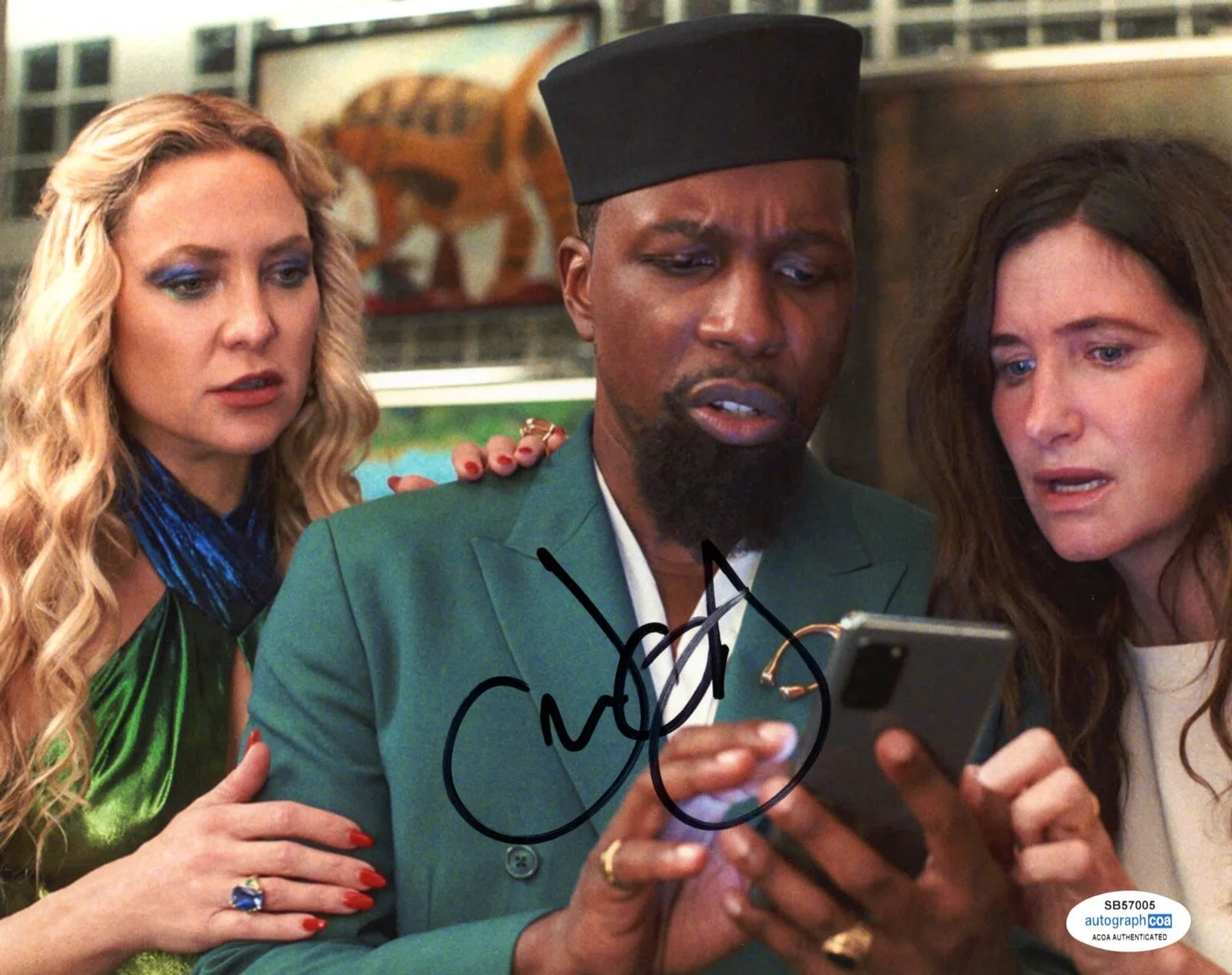 Leslie Odom Jr. signed "GLASS ONION: KNIVES OUT" 8x10 Photo Hamilton ACOA COA, изображение 3