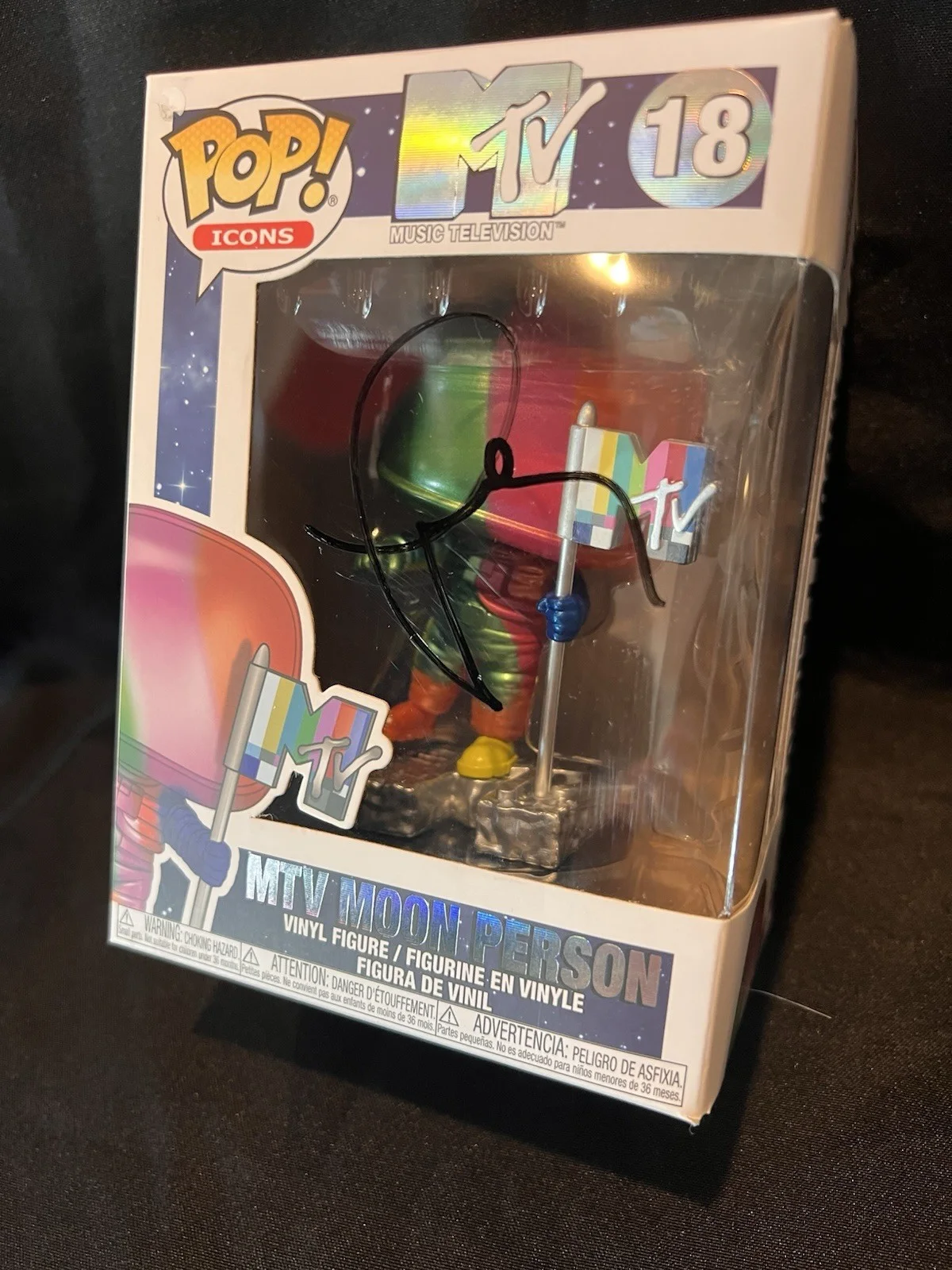 Taylor Swift signed Autograph Funko Pop Unique Item Global Authentic, image 2