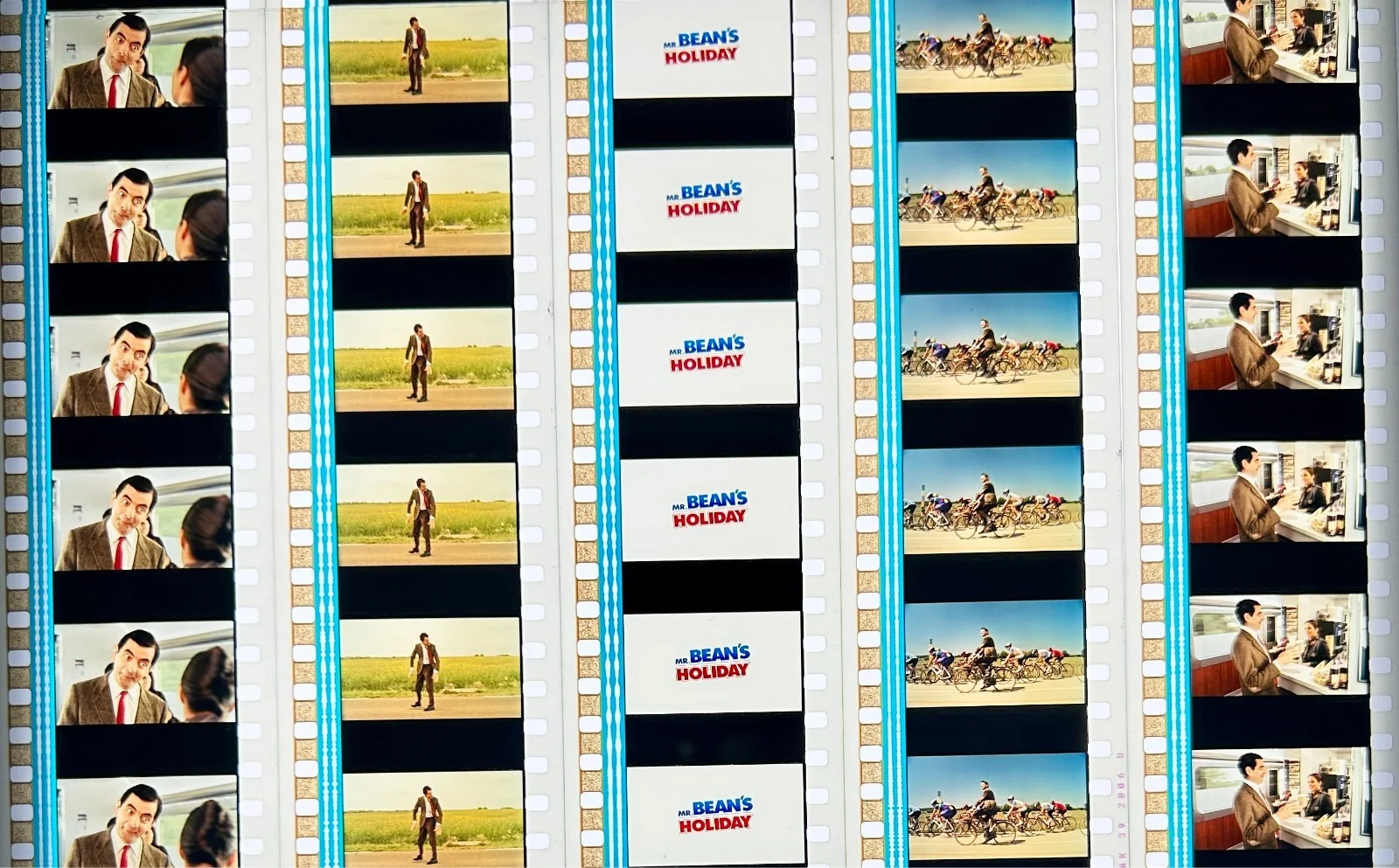 Rowan Atkinson in Mr Bean's Holiday 2007 Very Rare Unmounted 35mm Film Cells, изображение 5