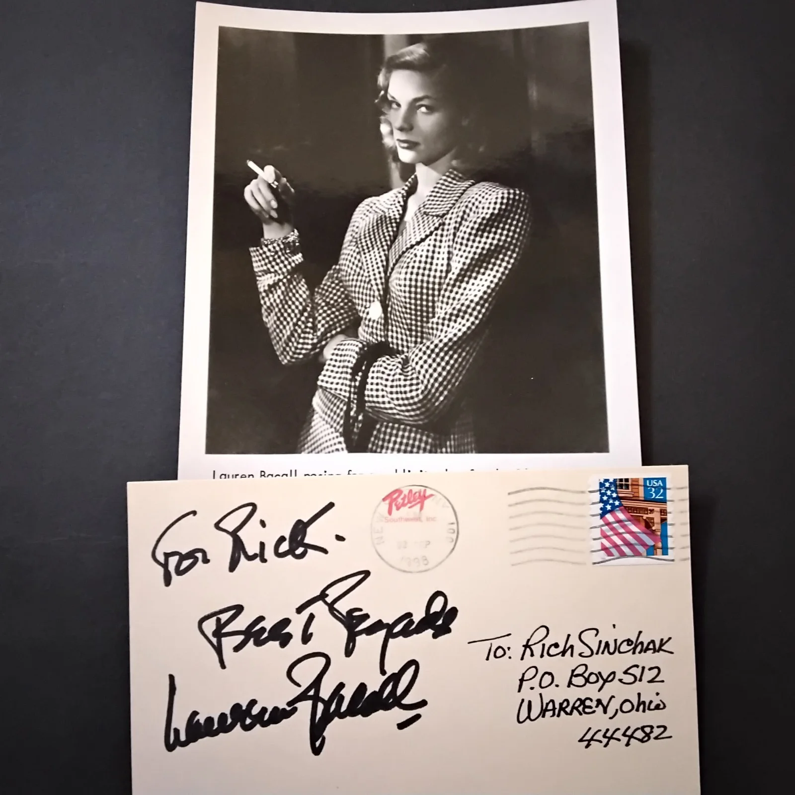 Lauren Bacall SIGNED Card Photo Movie Actress Bogart Big Sleep To Have Not Largo, изображение 2