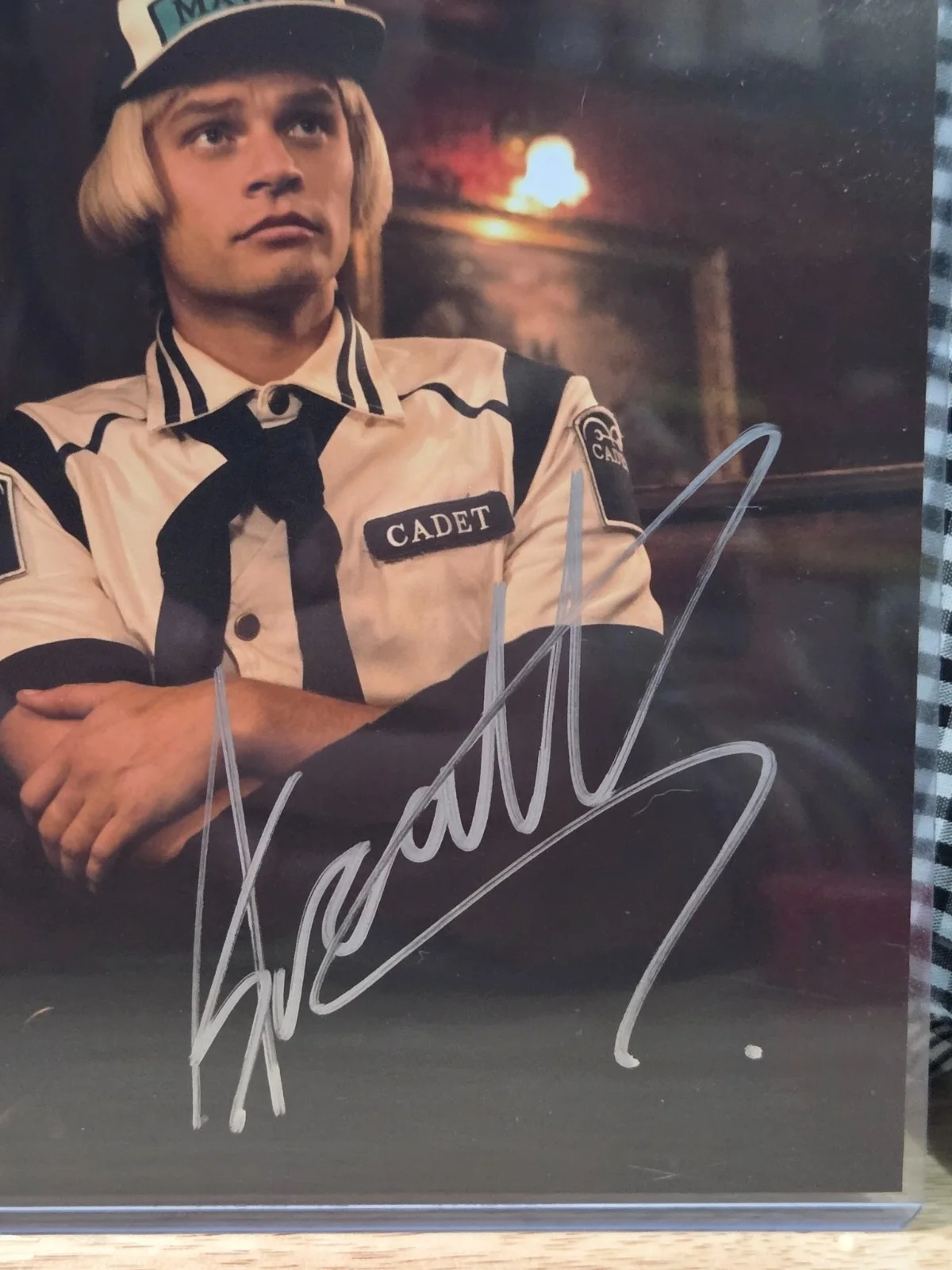 Aidan Scott — Aidan Scott Signed 8x10 Photo Helmeppo One Piece Netflix Autograph JSA Witness, изображение 2