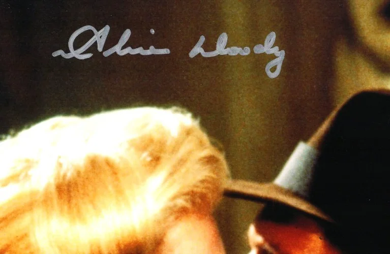 ALISON DOODY "Elsa" Signed Auto INDIANA JONES Last Crusade 11x14 Photo PSA/DNA, изображение 2