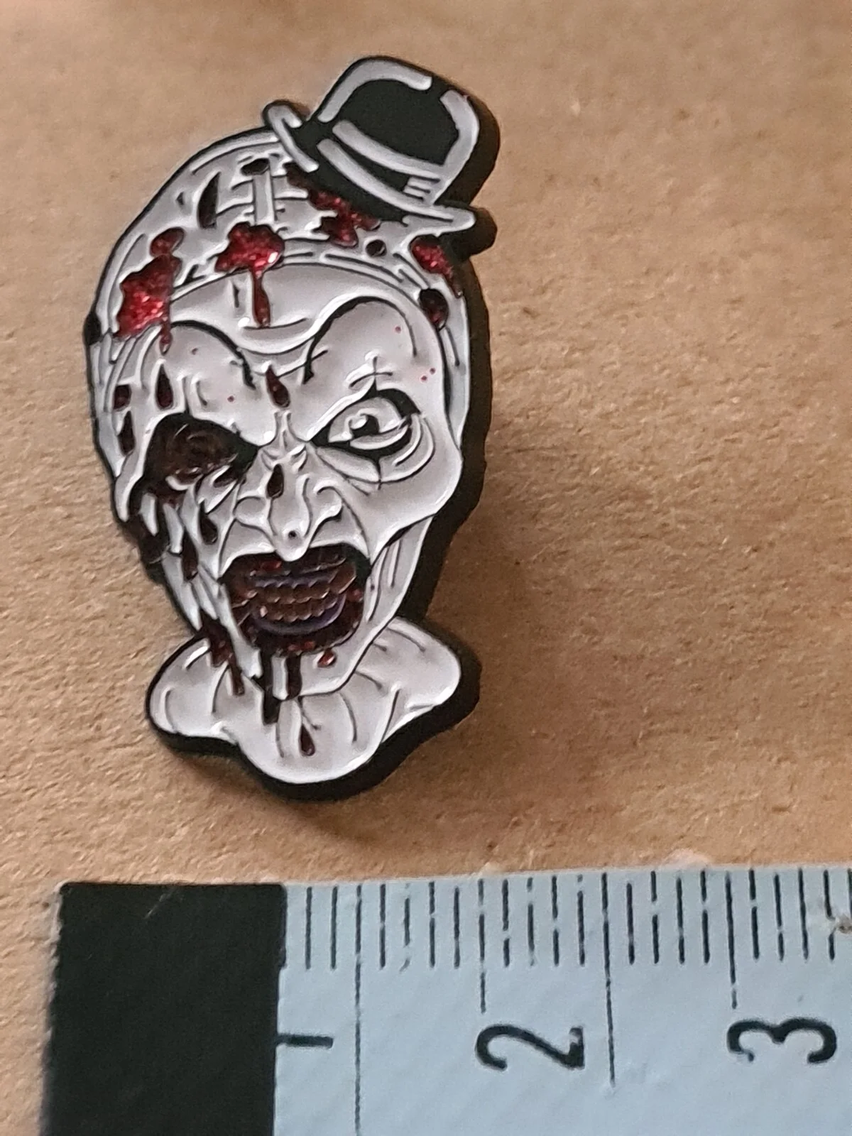 Art the Clown Metal Enamel Pin Badge Terrifier All Hallow Eve Horror, изображение 2