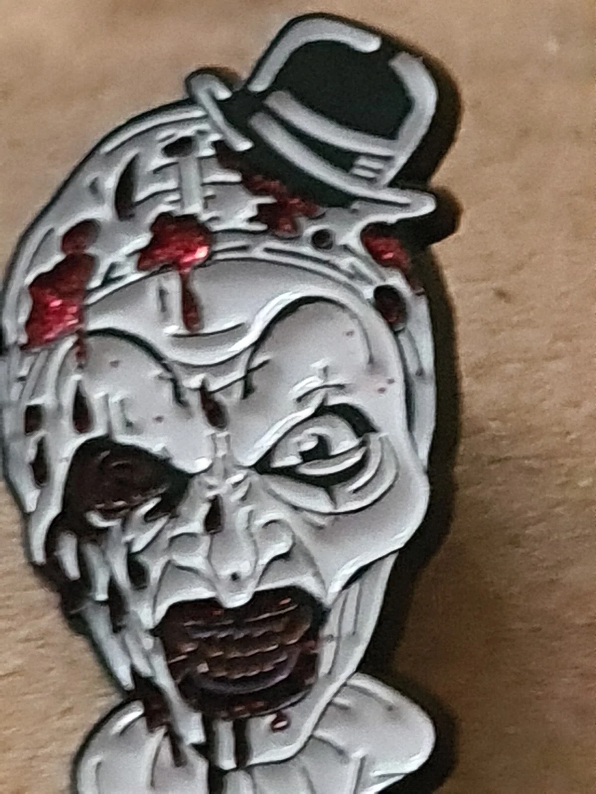 Art the Clown Metal Enamel Pin Badge Terrifier All Hallow Eve Horror, изображение 3