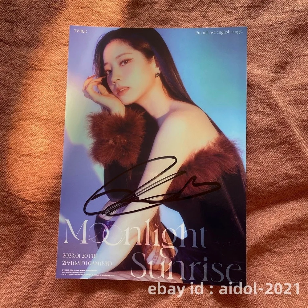 TWICE Kim DaHyun Autographed Signed Photo 5*7 K-POP Collectibles 2026, image 3