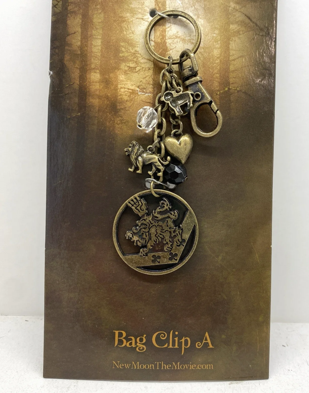 TWILIGHT SAGA - NEW MOON CHARMS & BRACELETS BUNDLE 001 - MINT CARDED, image 2