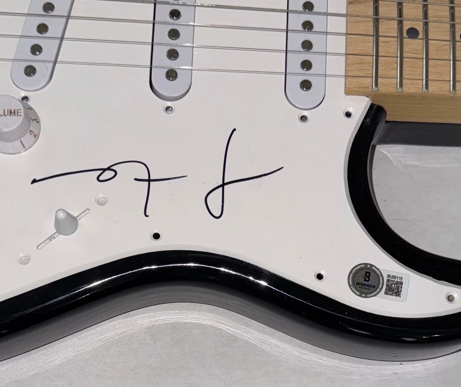 A-ha Magne Furuholmen Signed Autograph Electric Guitar Take On Me Band BAS COA, image 3