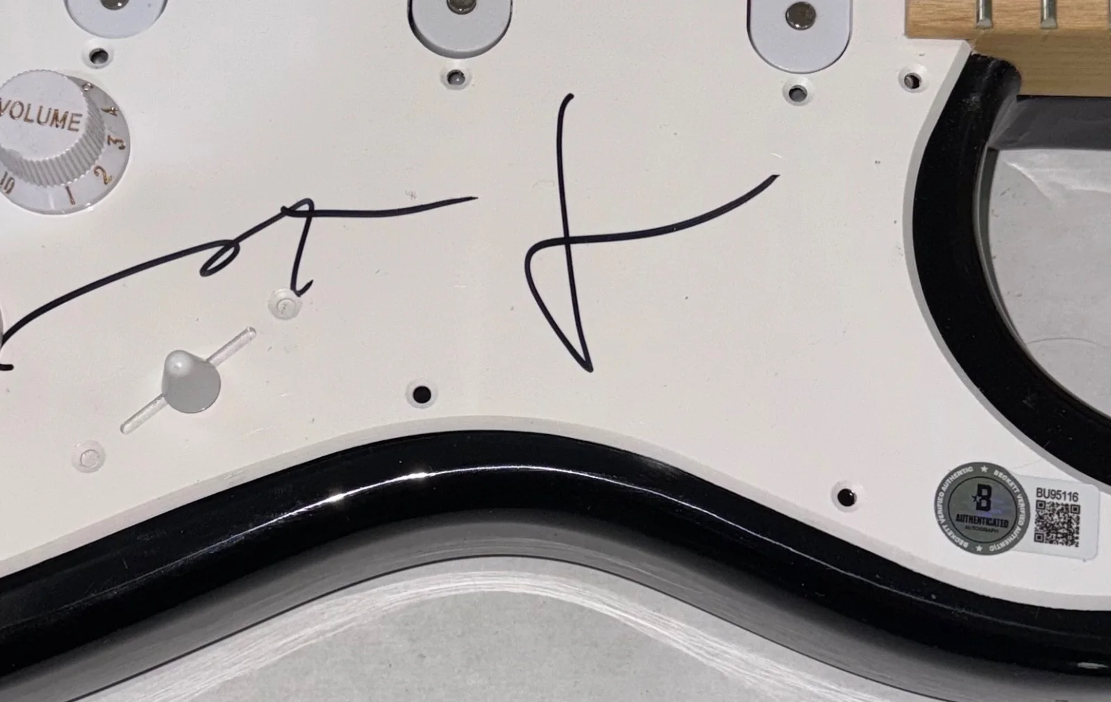 A-ha Magne Furuholmen Signed Autograph Electric Guitar Take On Me Band BAS COA, image 3
