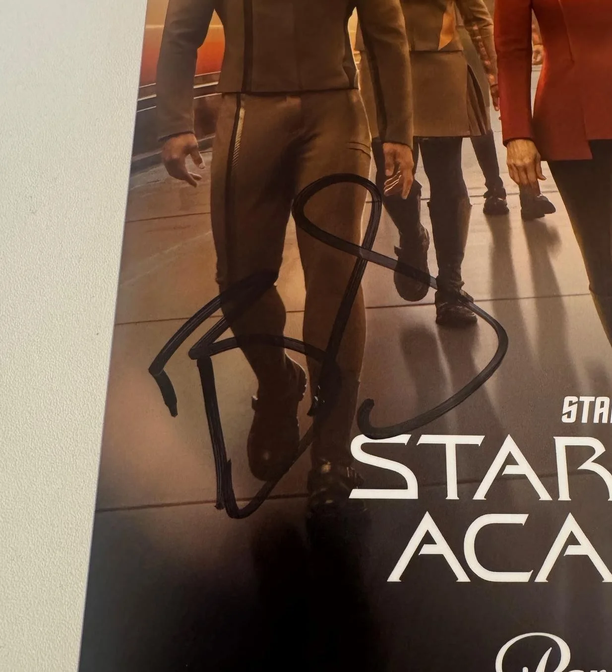 BELLA SHEPARD Autographed 8x10 Photo SIGNED AUTO Starfleet Academy, изображение 2