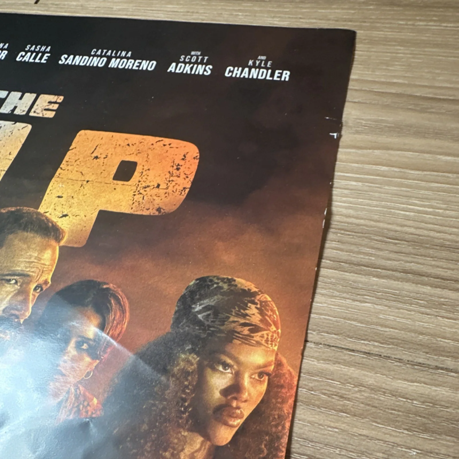 The Rip Official Movie poster Signed By Kyle Chandler & The Dir Joe Carnahan, изображение 5