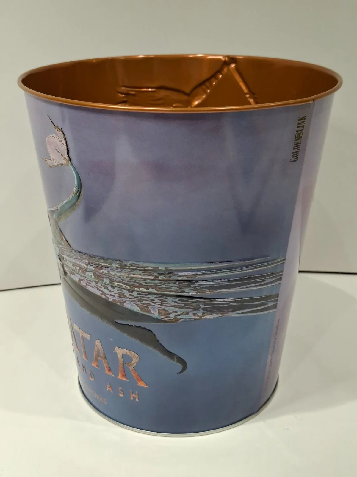 Avatar : Fire And Ash Popcorn Tin 130 Oz AMC Theatres 2025. Golden Link VGC, изображение 3