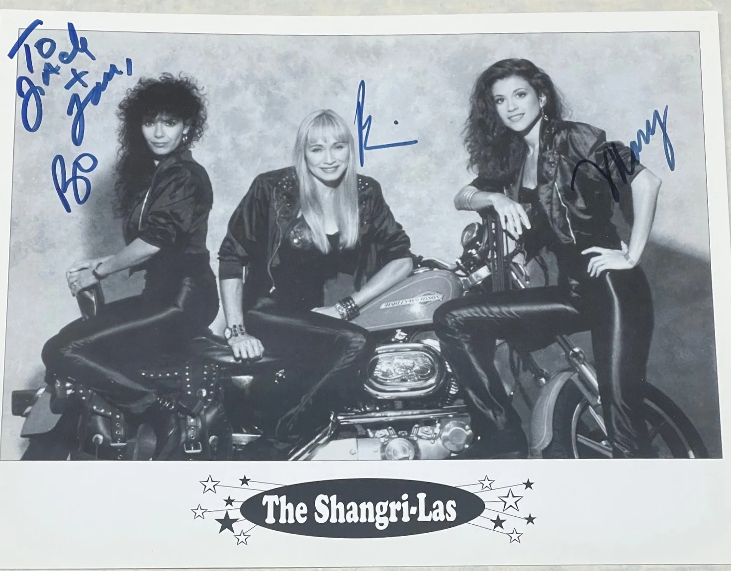 The Shangri-Las — The Shangri-Las Autographed Signed 8x10 Photo Victoria, Bo & Mary, Gtd Genuine