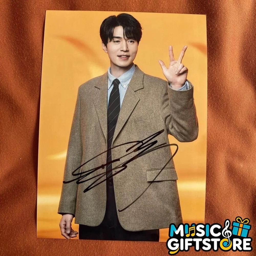 The Divorce Insurance Lee Dong Wook Autographed Signed Photo K-POP 4*6 2025C #MU, изображение 3