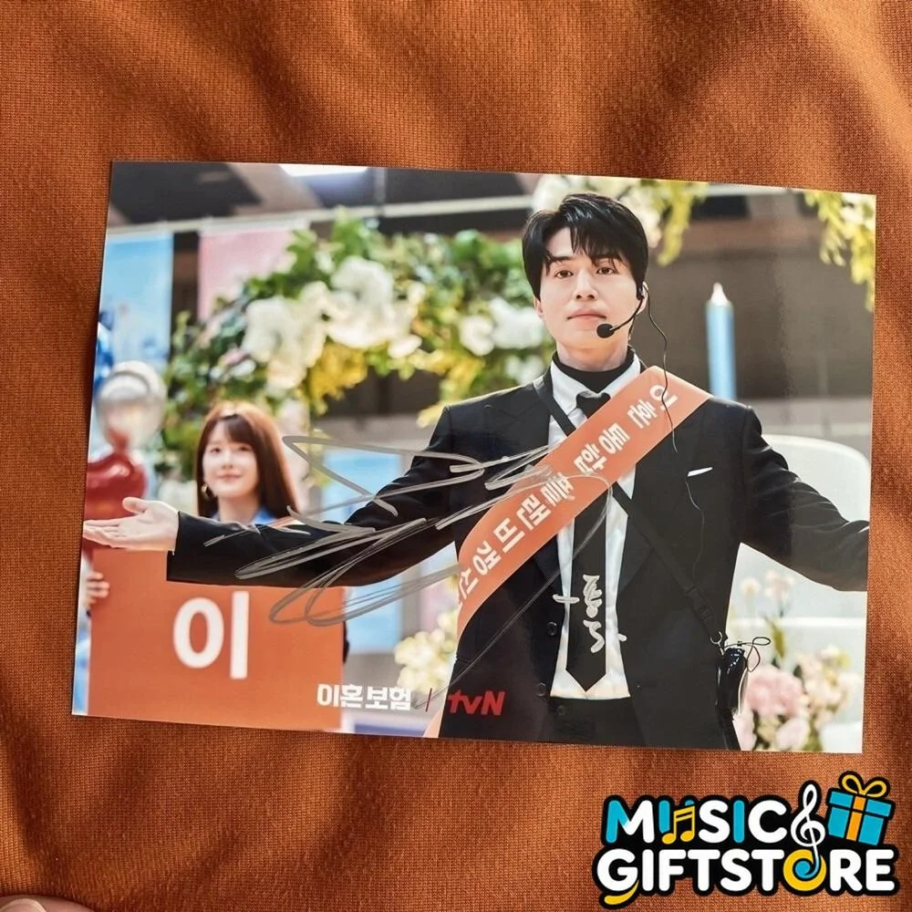 The Divorce Insurance Lee Dong Wook Autographed Signed Photo K-POP 4*6 2025E #MU, изображение 4