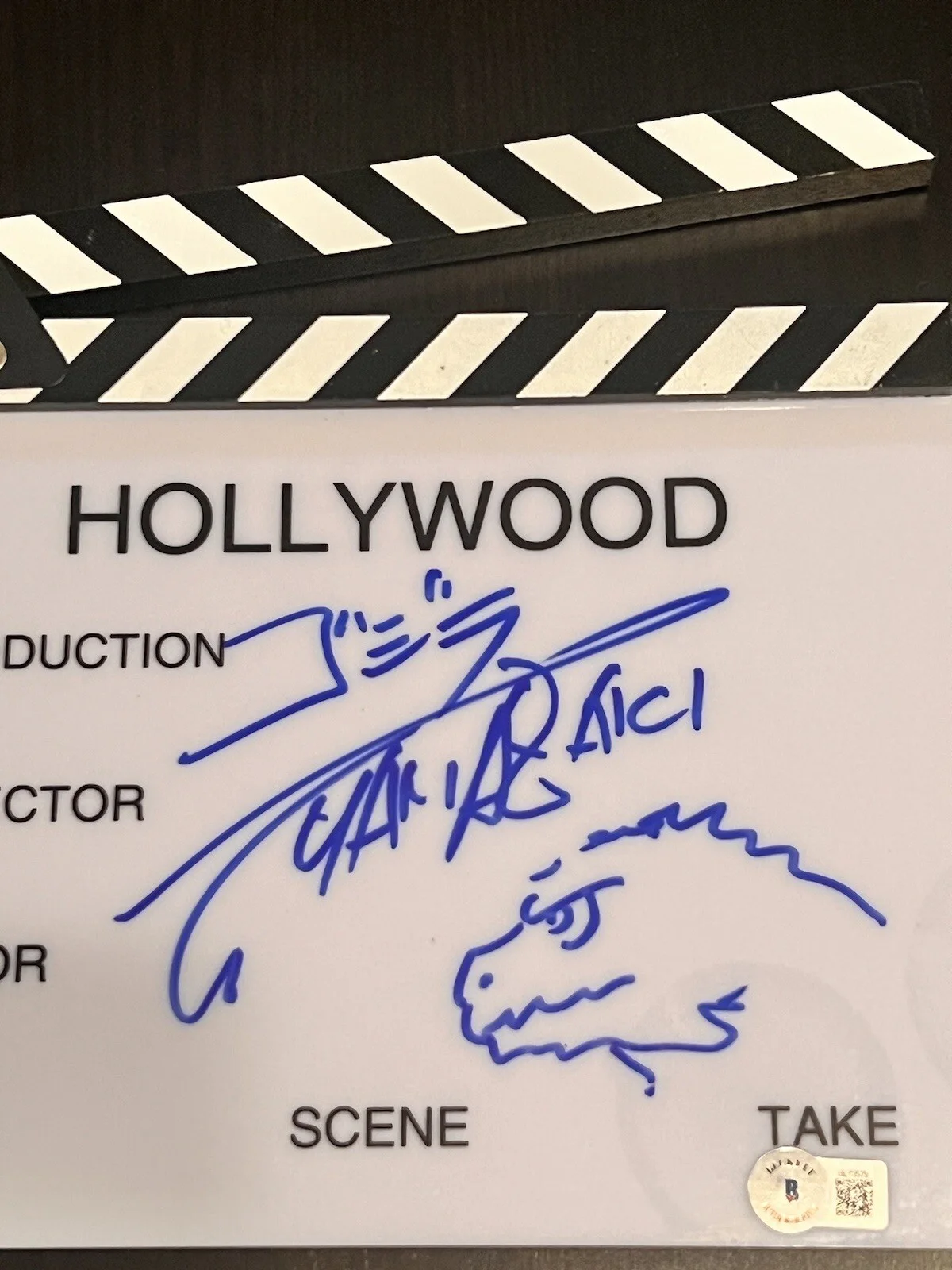 Takashi Yamazaki — TAKASHI YAMAZAKI GODZILLA SIGNED CLAPPERBOARD W/SKETCH BECKETT BL75579, image 2