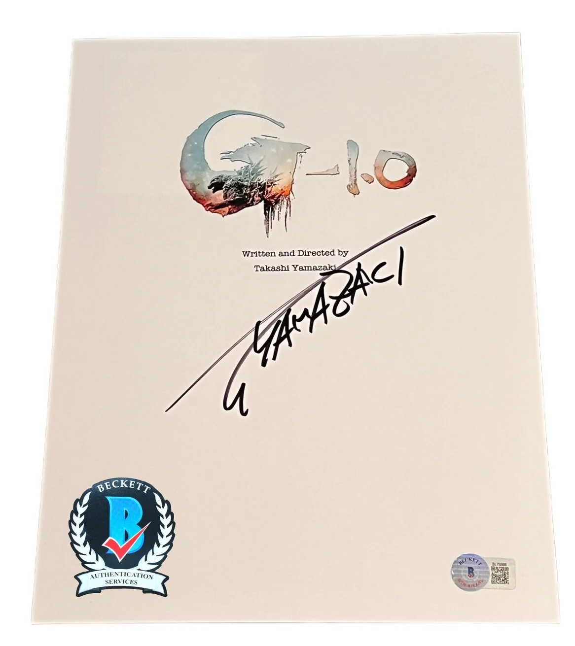 Takashi Yamazaki — TAKASHI YAMAZAKI SIGNED 8.5x11 GODZILLA MINIS ONE MOVIE SCRIPT BAS #BL75598