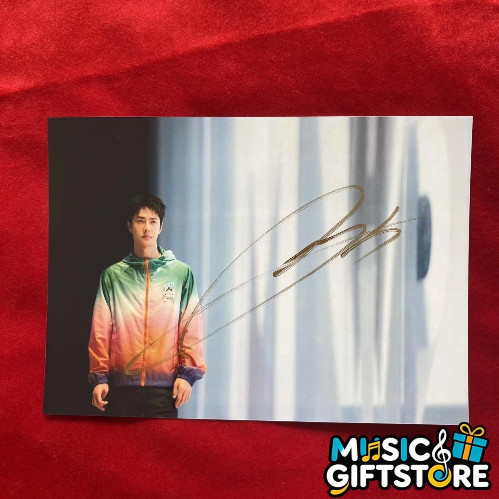 WANG YIBO YI BO PHOTO CARD PICTURE SIGNED AUTOGRAPHED COLLECTION 4*6 2025B #MUGS, изображение 3