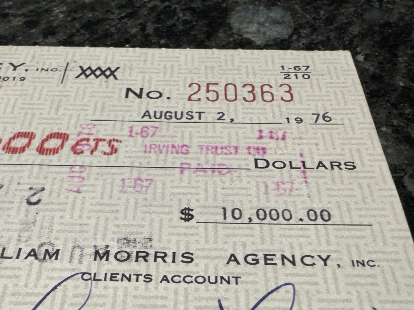 George Benson Signed William Morris Agency Check 1976 RARE, image 4