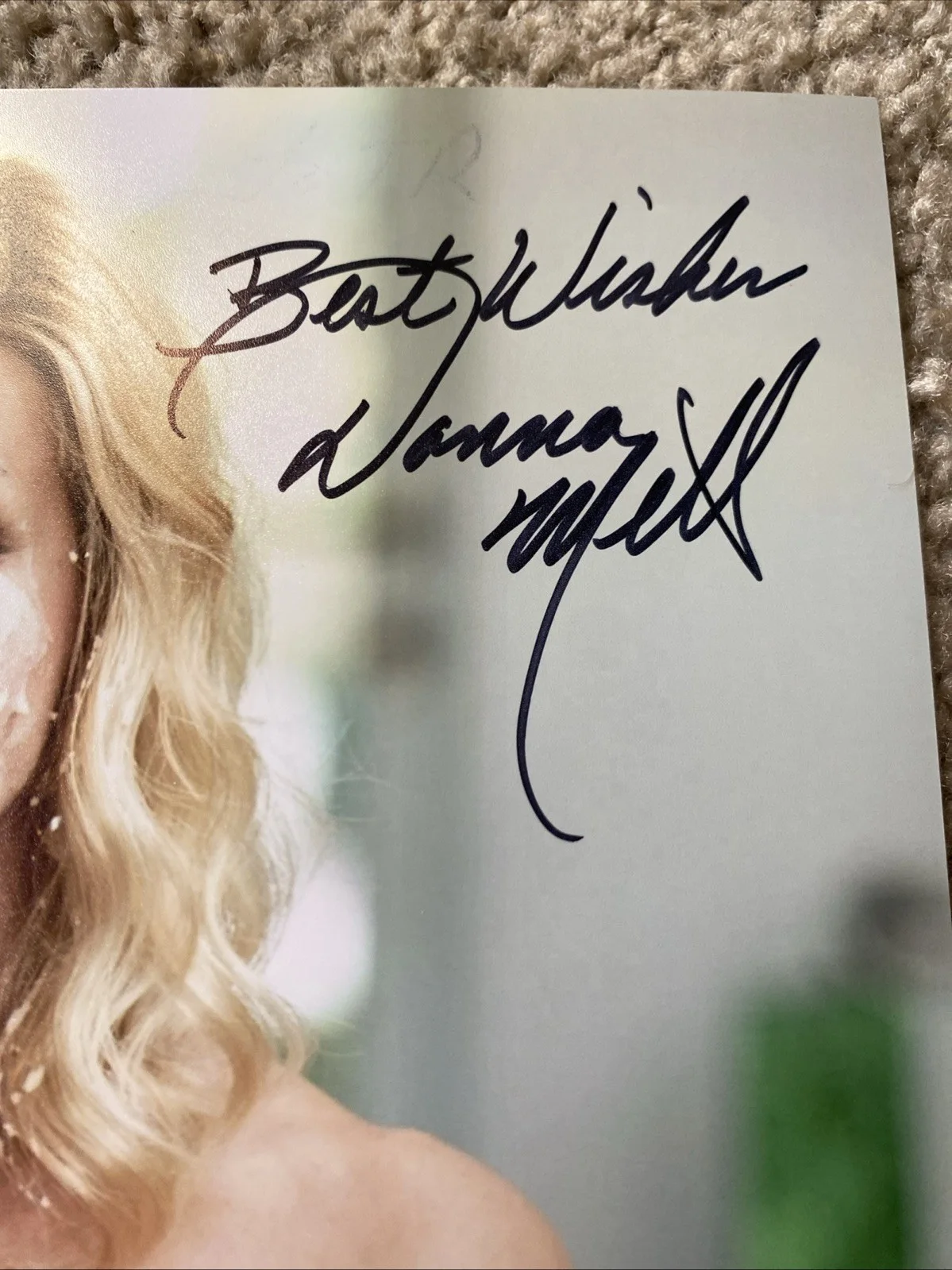 Donna Mills Dana Cunningham A Diva Christmas Signed 8x10 Photo Beckett COA, image 2