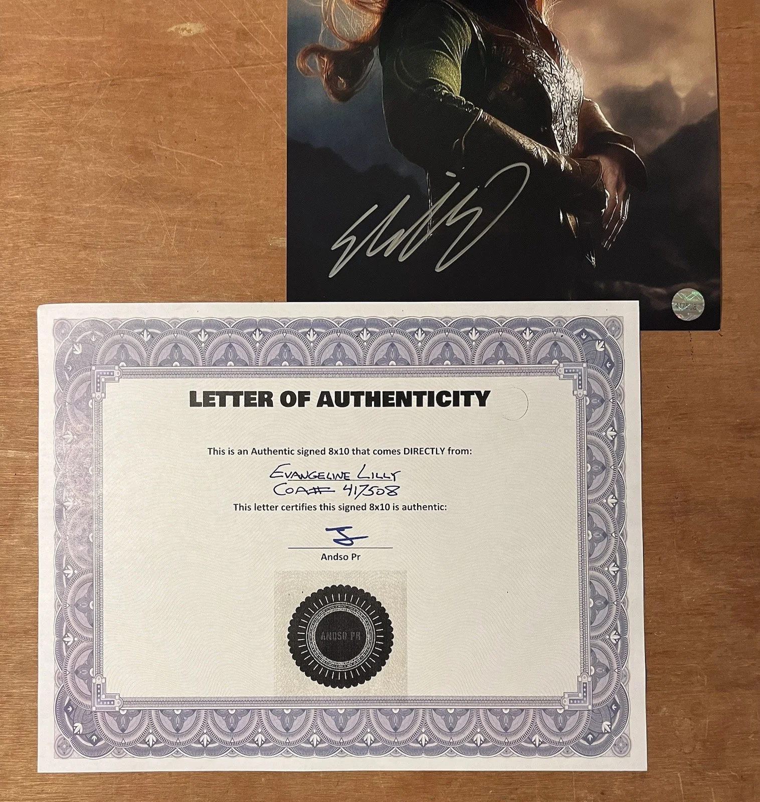 Evangeline Lilly Signed Autographed 8x10 The Hobbit Tauriel Photo With COA, изображение 2