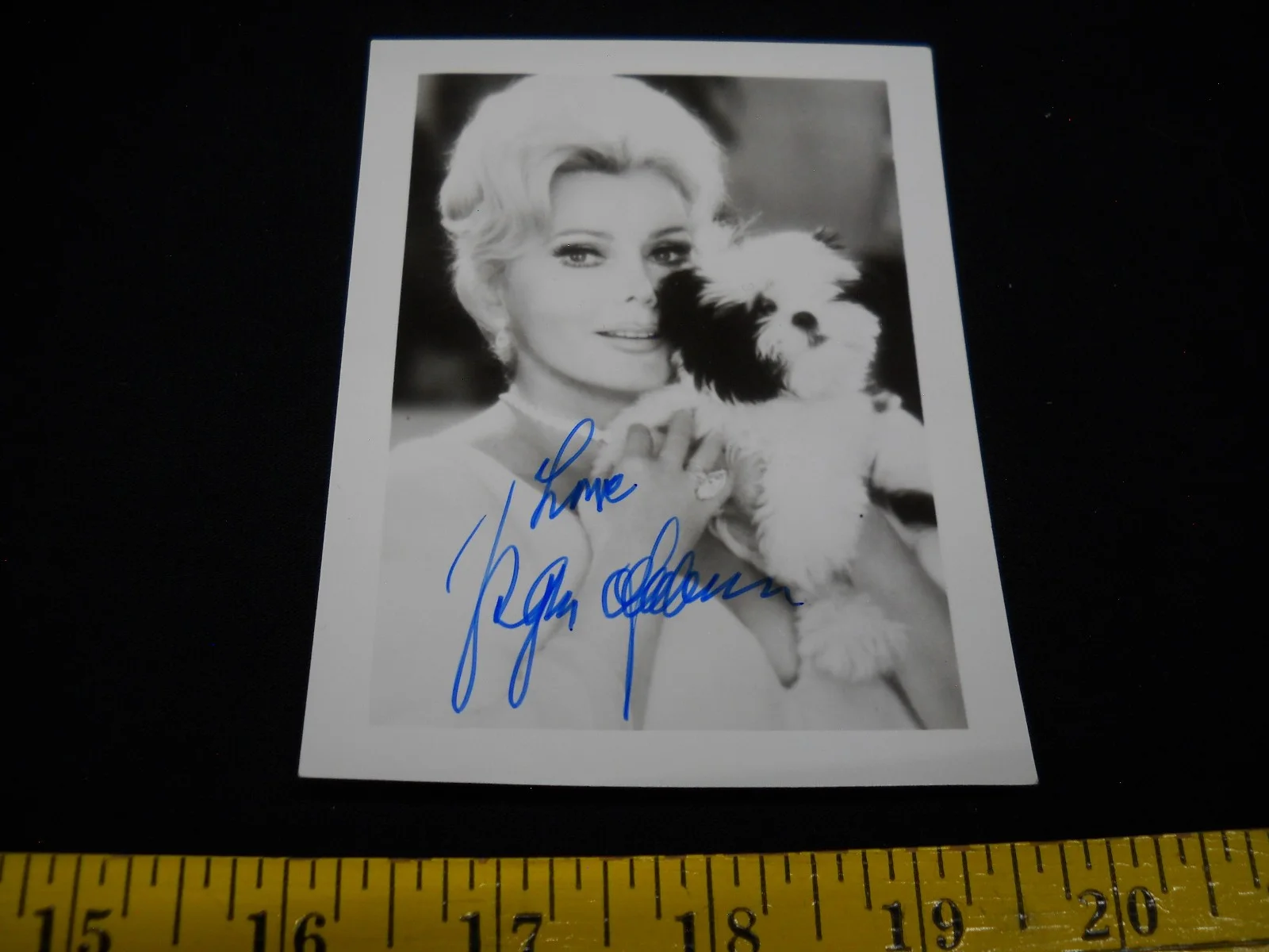 Zsa Zsa Gabor — 3.5x5 Publicity Photo Signed Autographed Zsa Zsa Gabor Green Acres