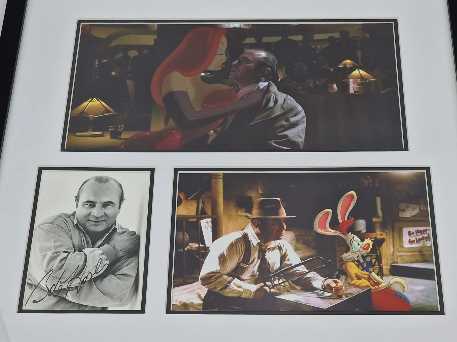 Bob Hoskins Who Framed Roger Rabbit Signed Photo & COA - 52cm x 51cm, изображение 3