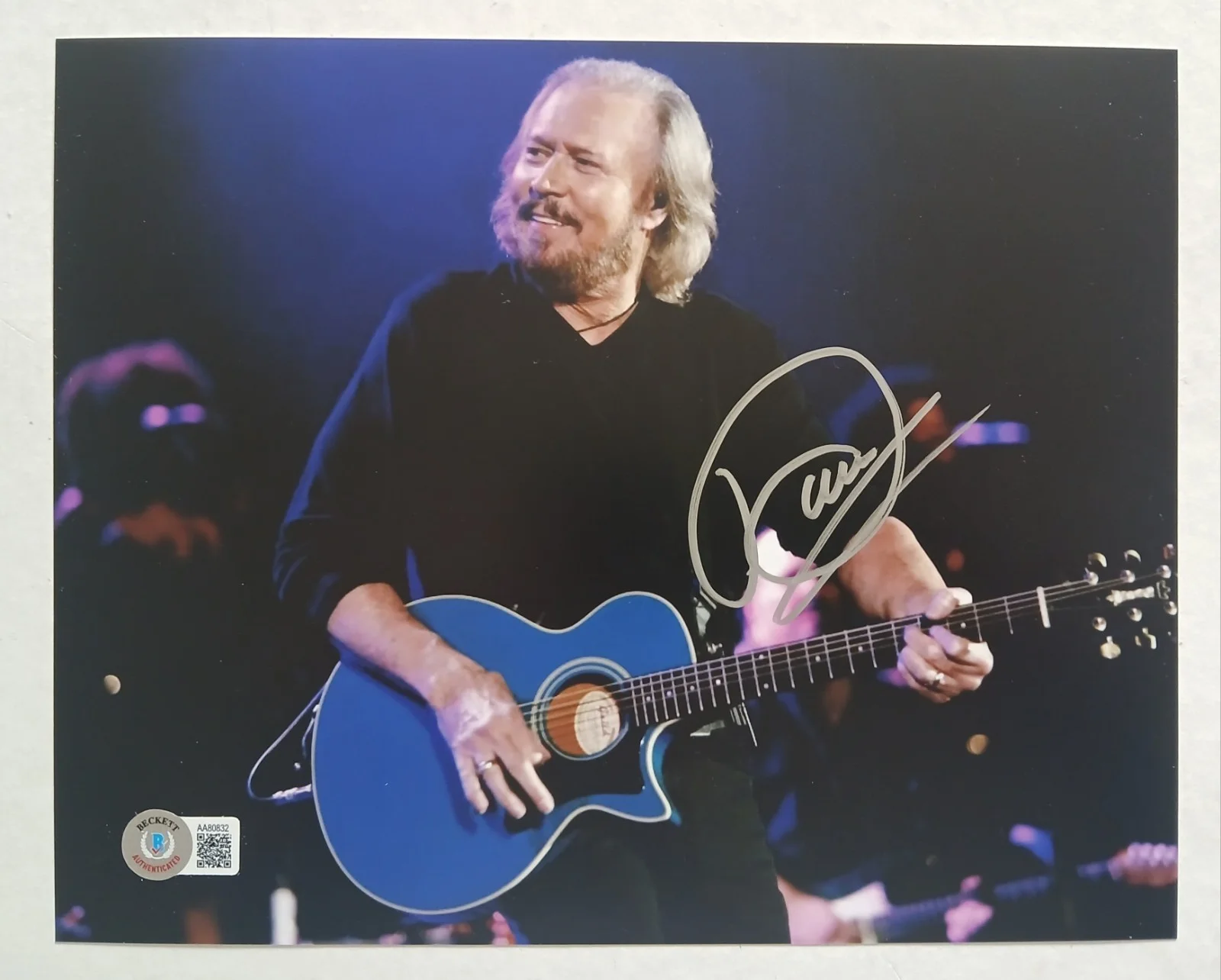 Barry Gibb Signed 8x10 Photo - Beckett BAS Authentic Autograph, image 2