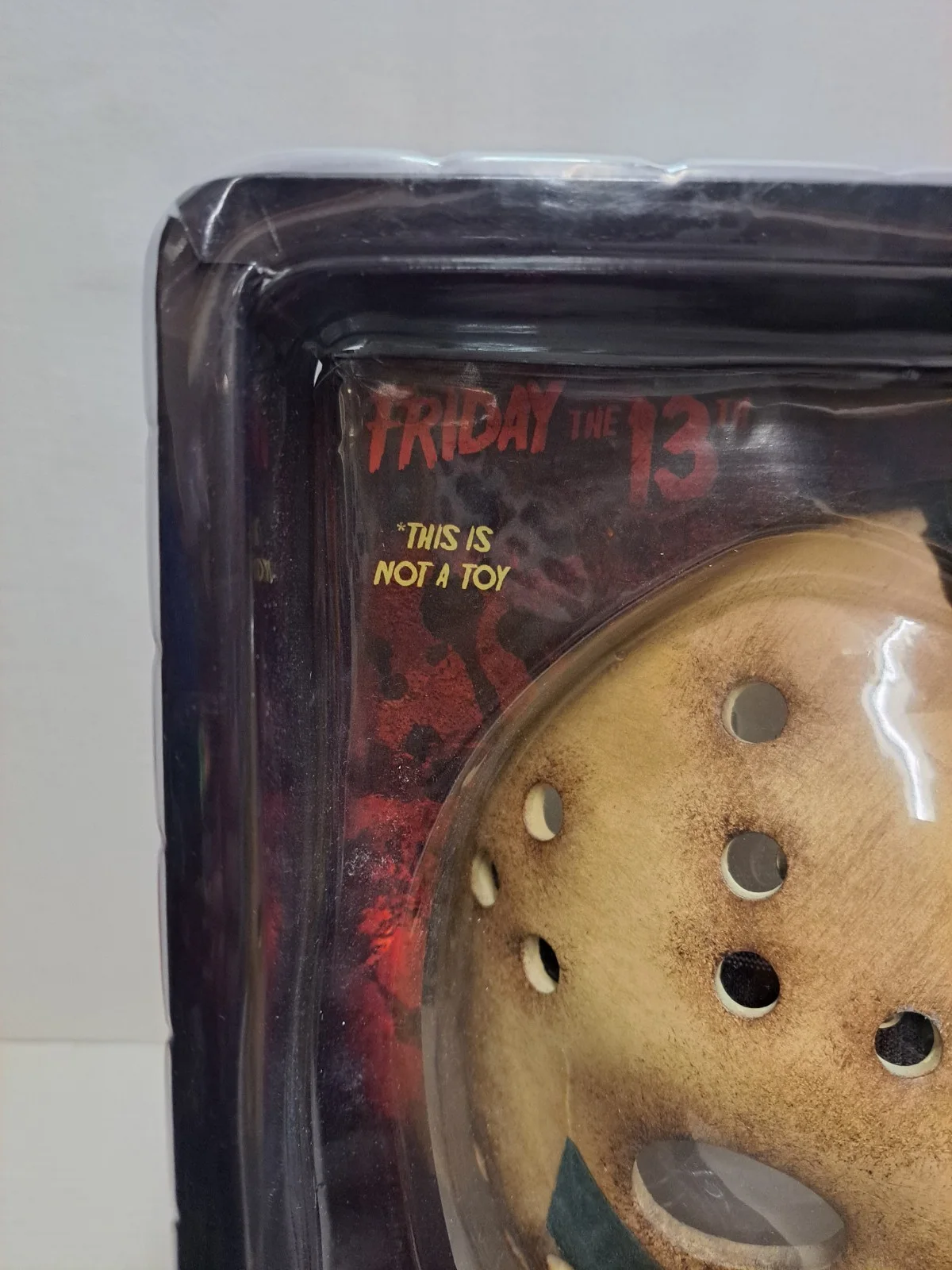 NECA Friday the 13th Part 5 Jason Voorhees Mask Prop Replica 1:1 Scale SEALED, изображение 5
