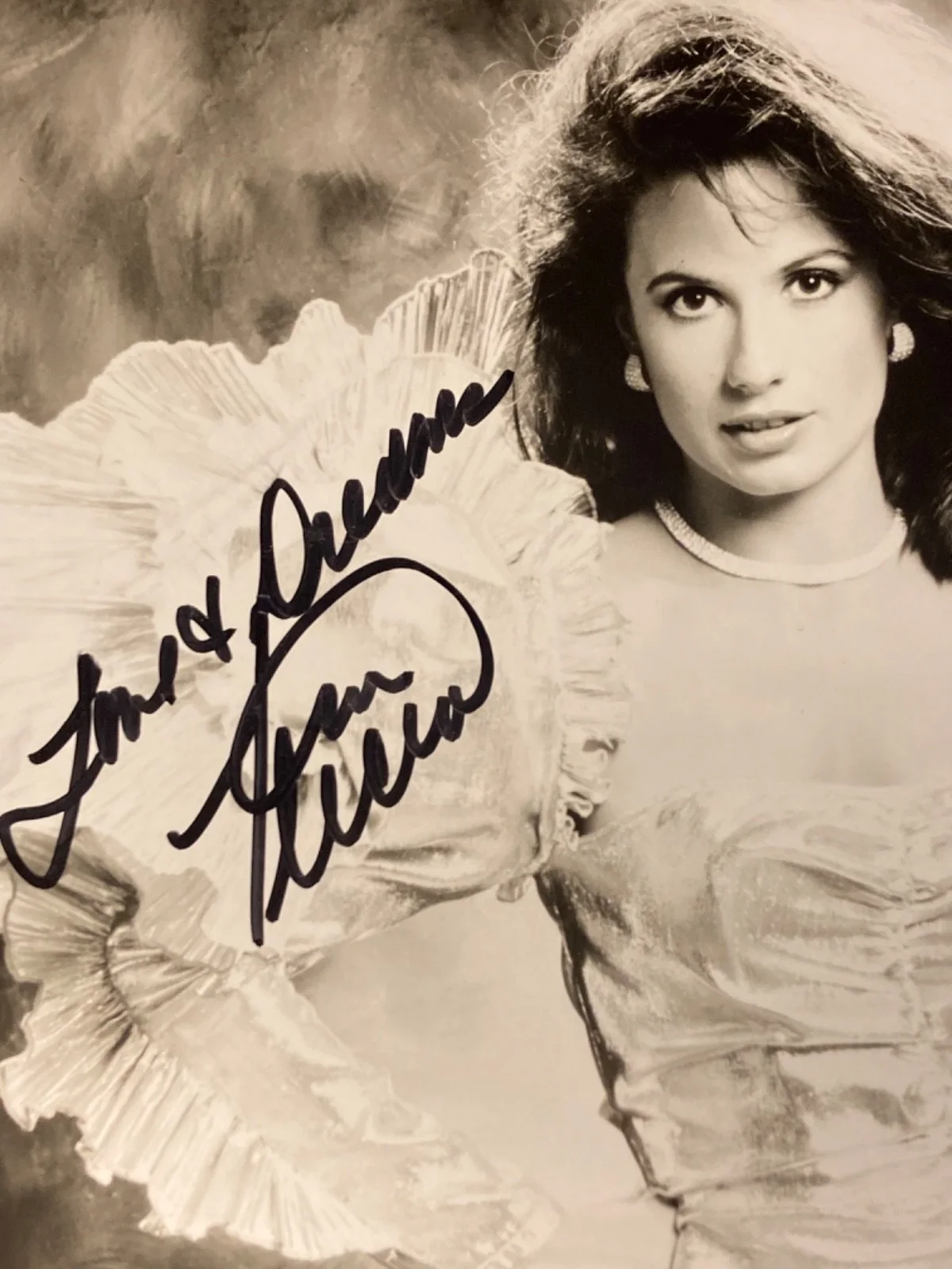 Hand SIGNED Ana Alicia 8x10 Vintage Photo - Falcon Crest ("Love & Dreams"), изображение 3