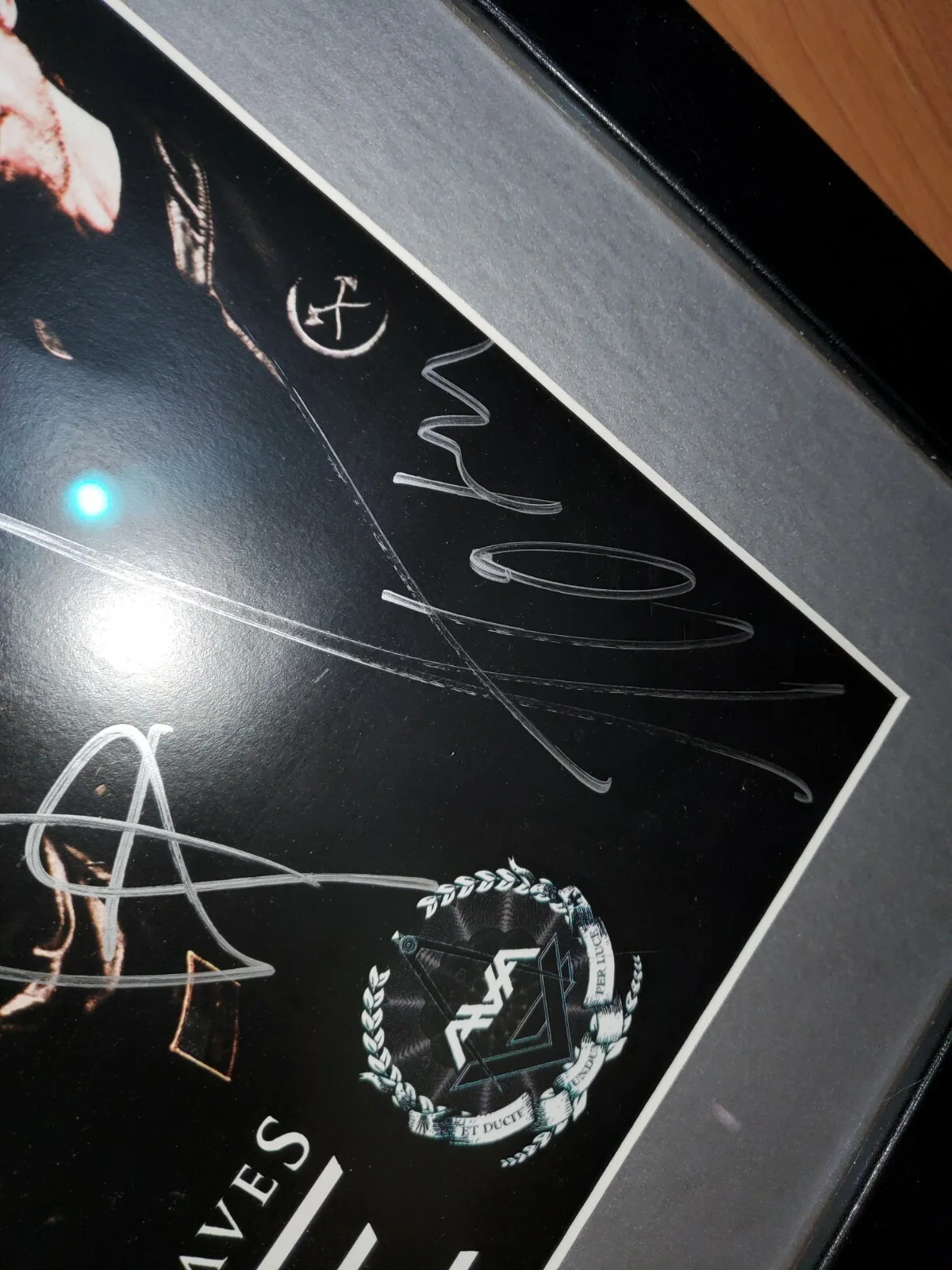 Framed Autographed Signed Angels & Airwaves Poster 2010 Delonge Hoppus! MacBeth!, изображение 5