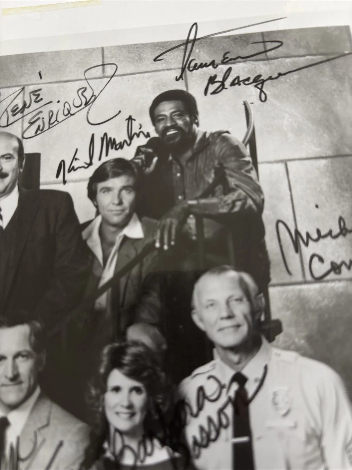 Vintage Signed Cast Photo Hill Street Blues 8x10, image 3