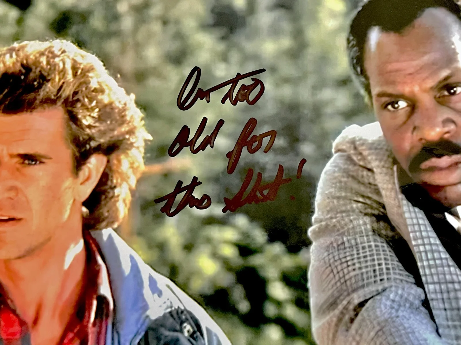 DANNY GLOVER — DANNY GLOVER SIGNED METRALLIC 11X14 PHOTO W/ MEL GIBSON. JSA COA LETHAL WEAPON V, изображение 2