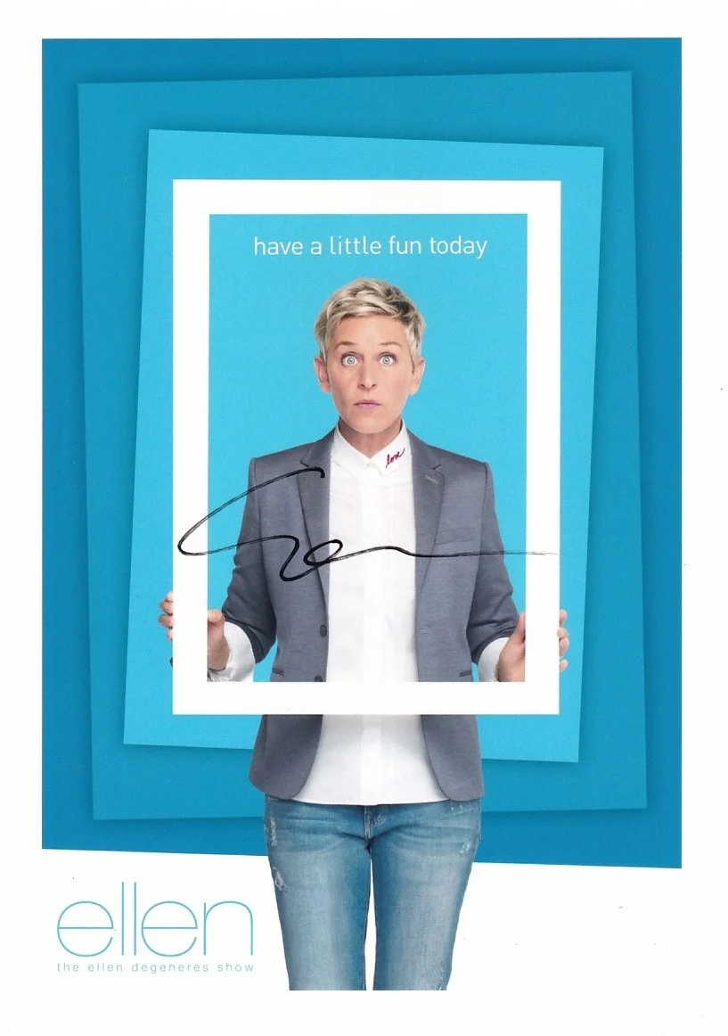 Ellen DeGeneres — Ellen DeGeneres Hand Signed Autograph Photo 12x8 COA