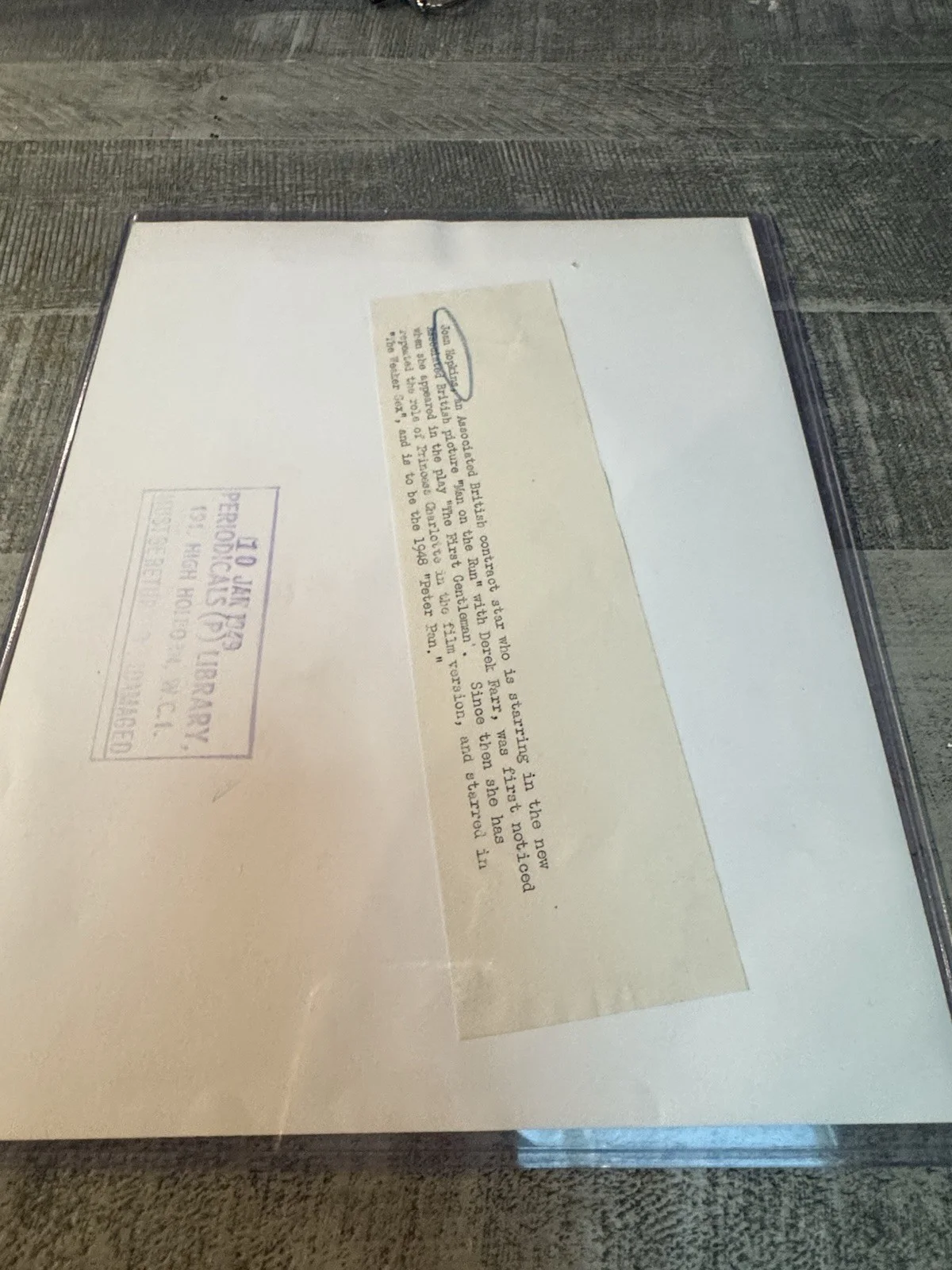 Joan Hopkins — Joan Hopkins Man on the Run 1949 Signed Original Vintage Photograph COA, изображение 4