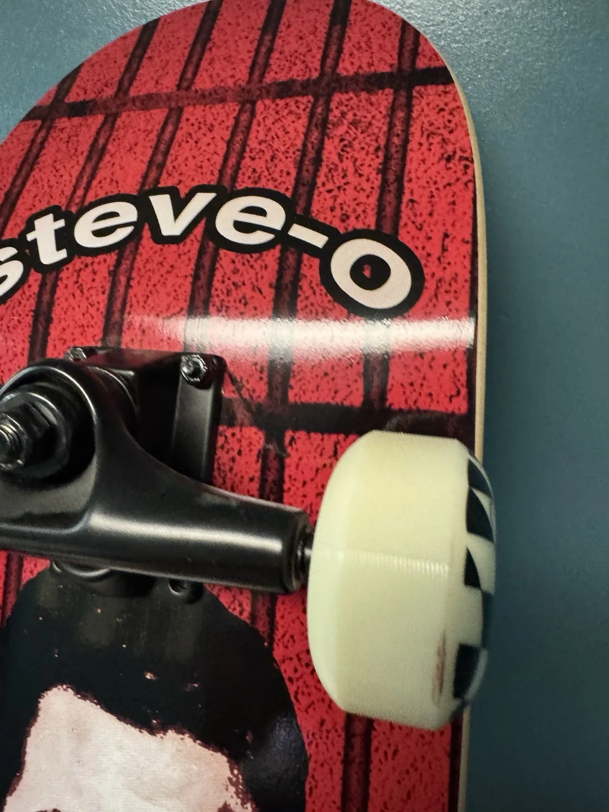 Steve-O — Steve-O Yeah Dude Skateboards - Signed Deck "Mugshot" - 1st Release with wheels, image 4