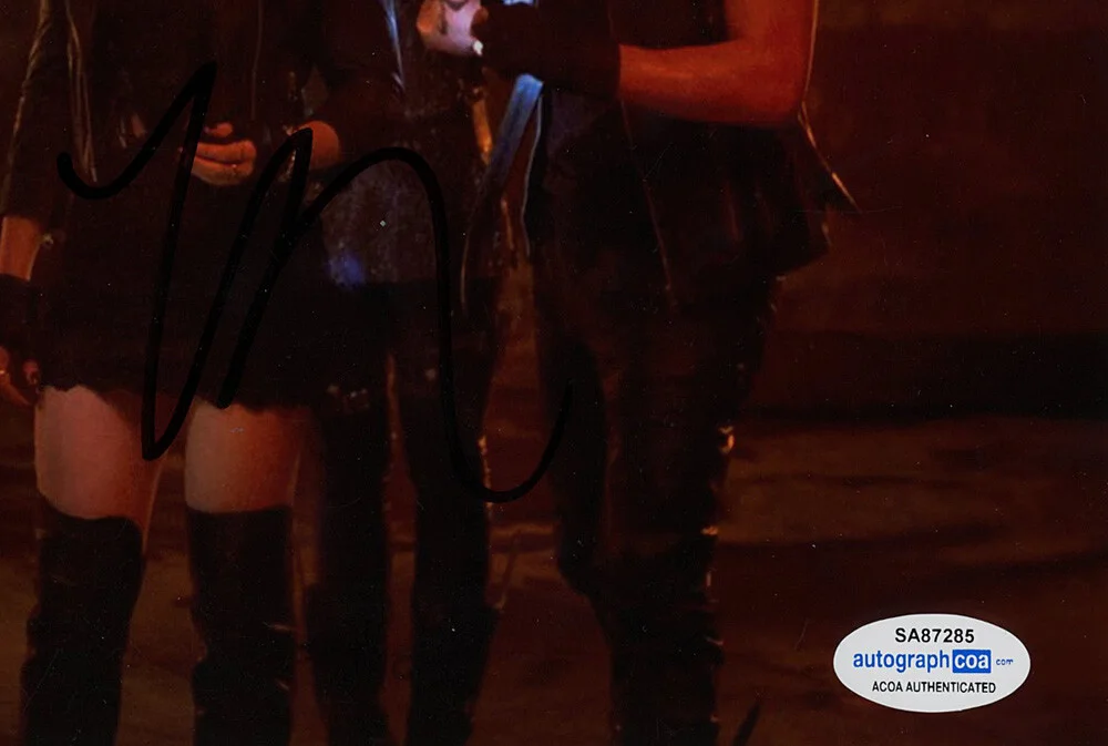 Kevin Zegers — Kevin Zegers signed "MORTAL INSTRUMENTS" 8x10 Photo PROOF b SEXY Alec ACOA COA, image 4