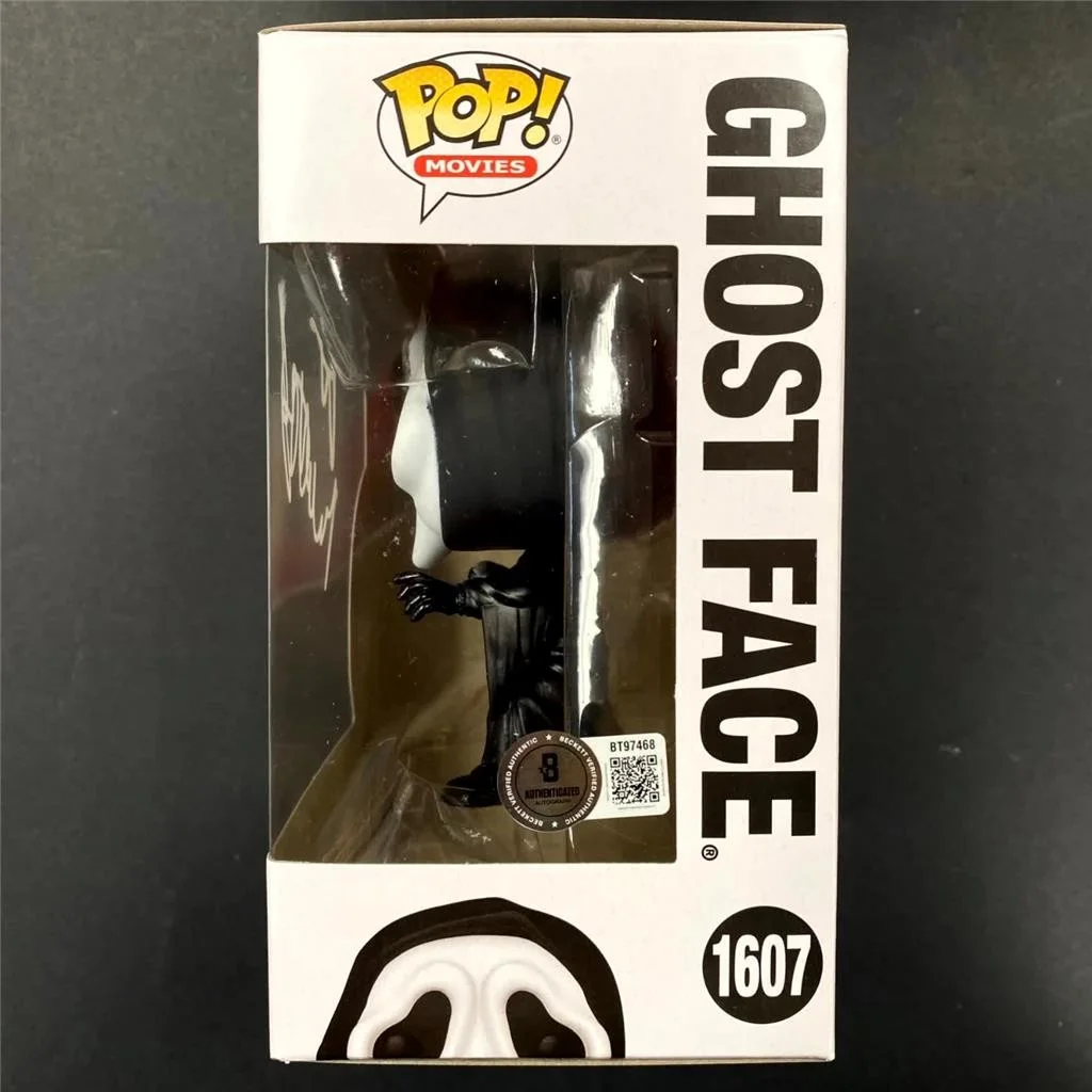 Matt Bettinelli-Olpin & Tyler Gillett signed Scream Ghost Face Funko Pop (B) BAS, изображение 2