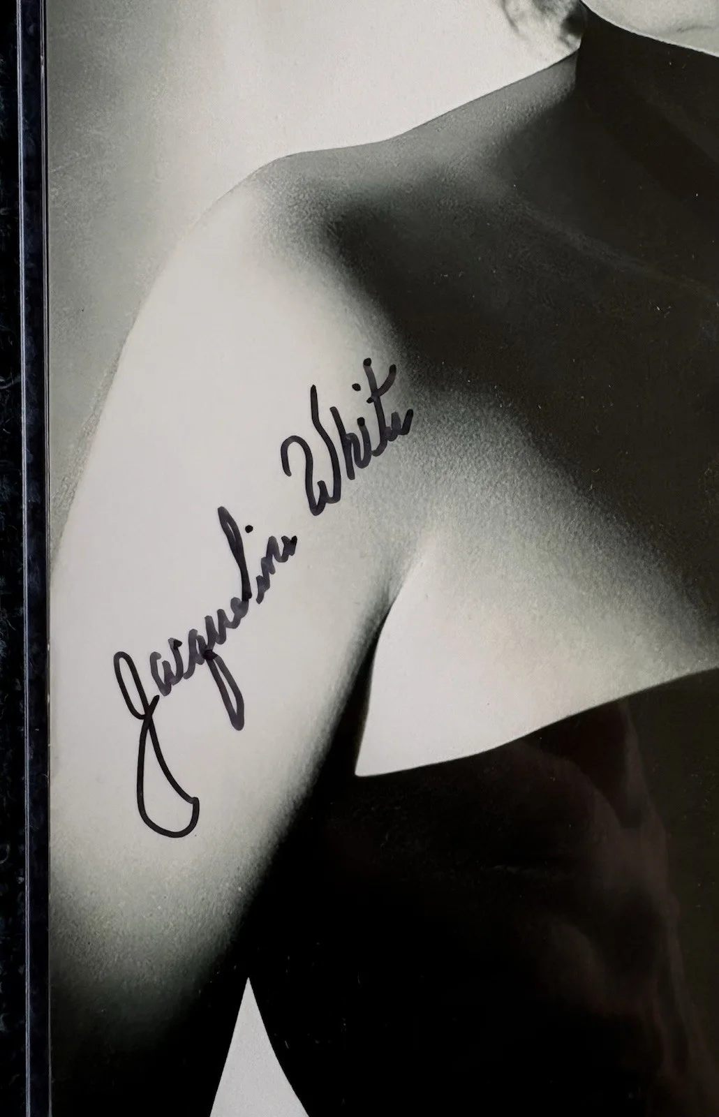 Jacqueline White — Jacqueline White Signed 8x10 Photo New Beckett COA Film Noir The Narrow Margin, изображение 2