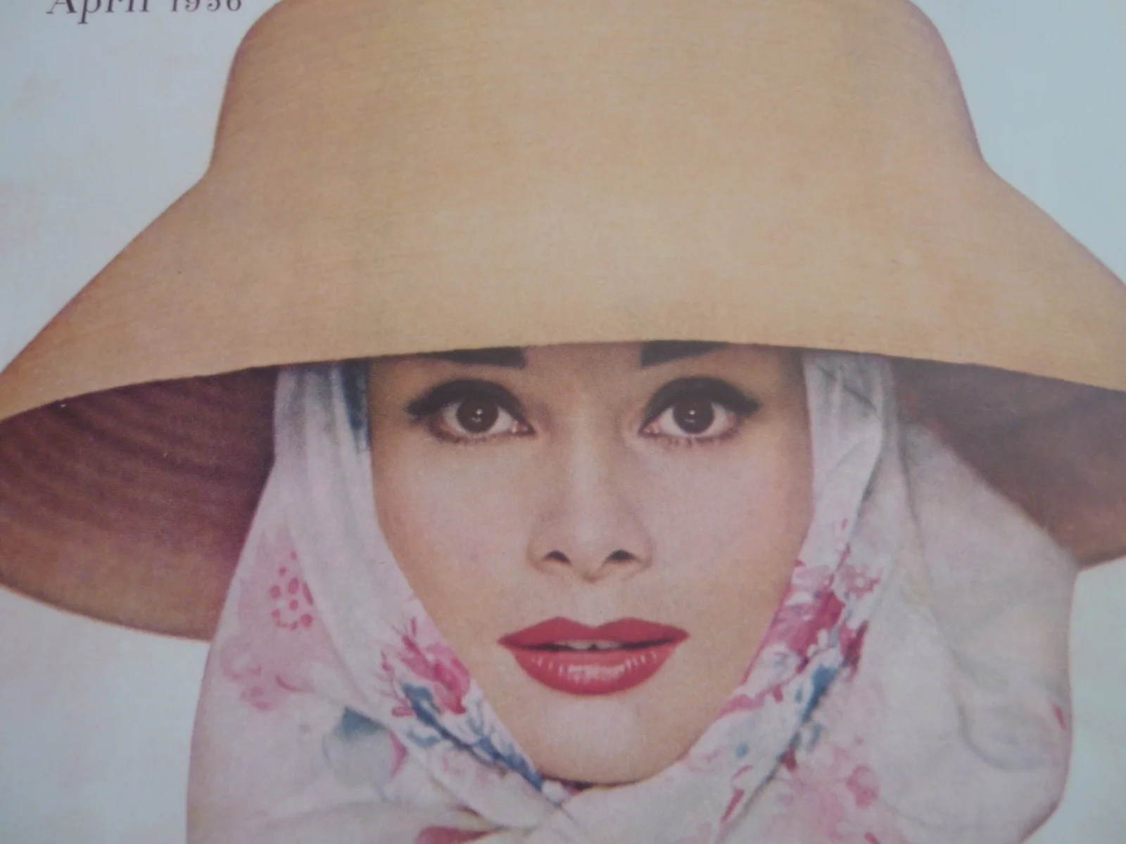 framed 10x8 Audrey Hepburn harpers bazaar april 1956 front cover poster usa, image 2