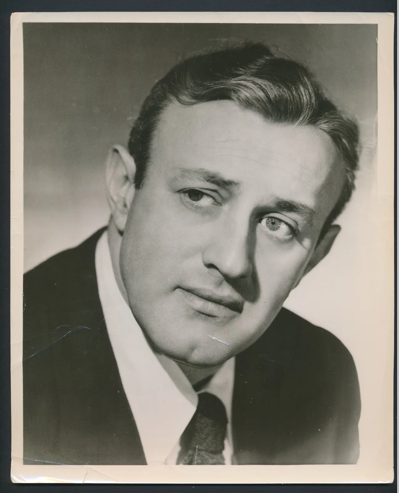 Lee J. Cobb - 1940's Signed Album Page w/ Vintage Photo - Autograph, image 5