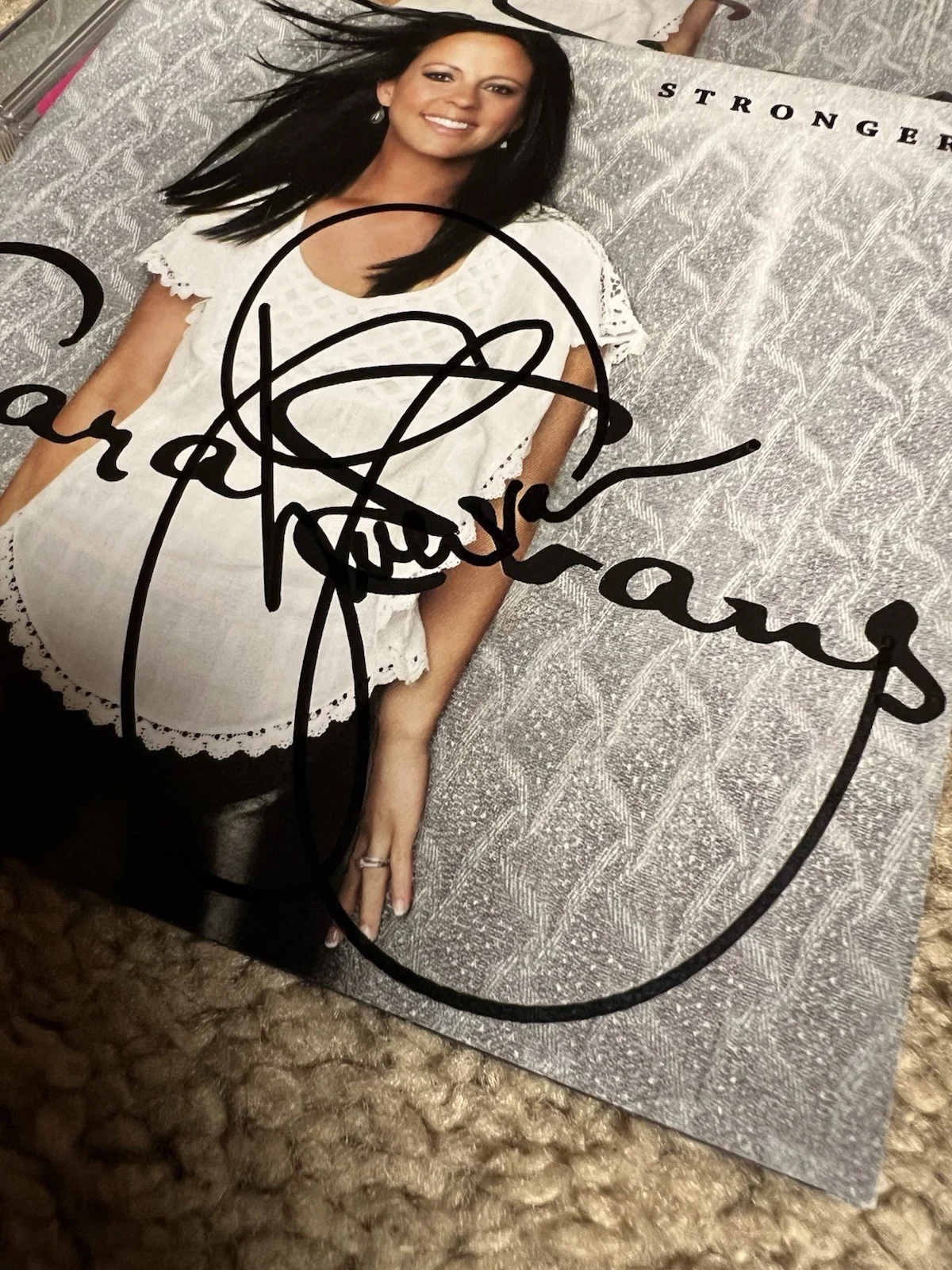 Sara Evans Cd Stronger Signed / Autographed 2011 Sony Music / RCA - Hype Sticker, image 4