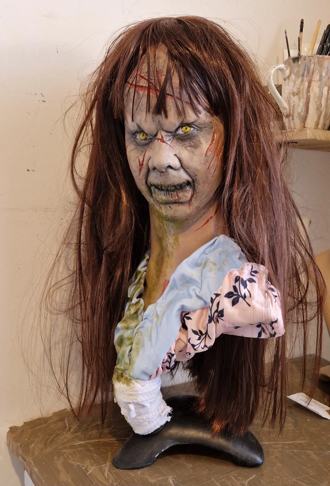 Life Size Regan Bust Linda Blair, image 2