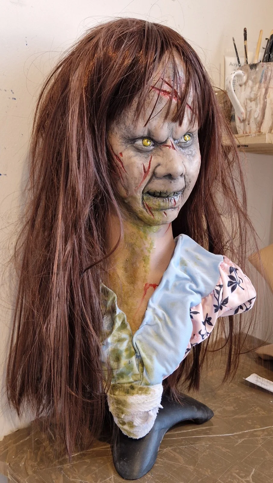 Life Size Regan Bust Linda Blair, image 3